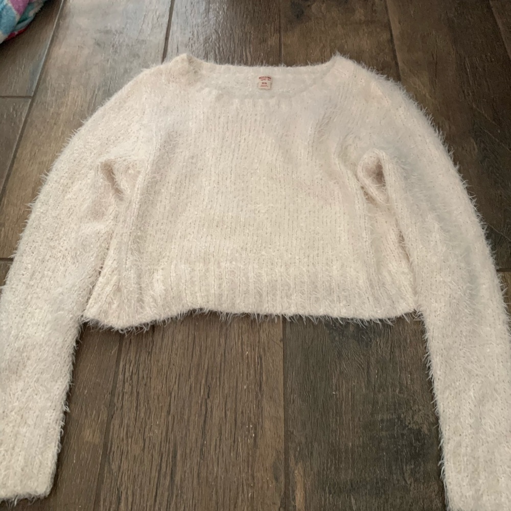 Crop sweater